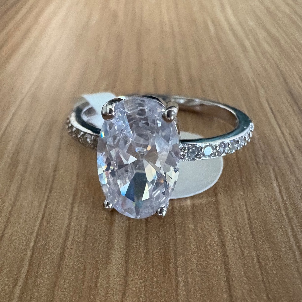Sterling Silver CZ Oval Stone Ring | Sz 9